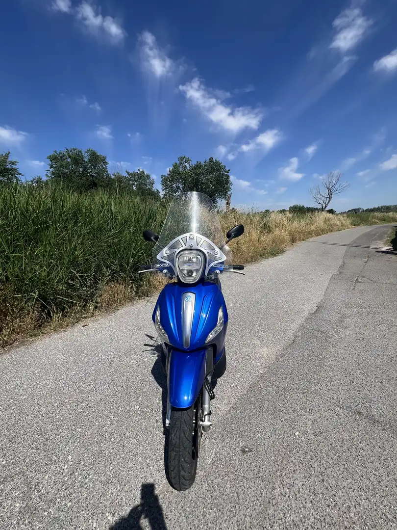 Piaggio Beverly 300 asr-abs - 2