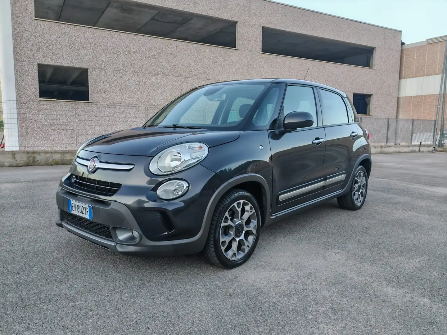 Fiat 500L 500L 1.3 mjt Trekking 85cv Gris - 1