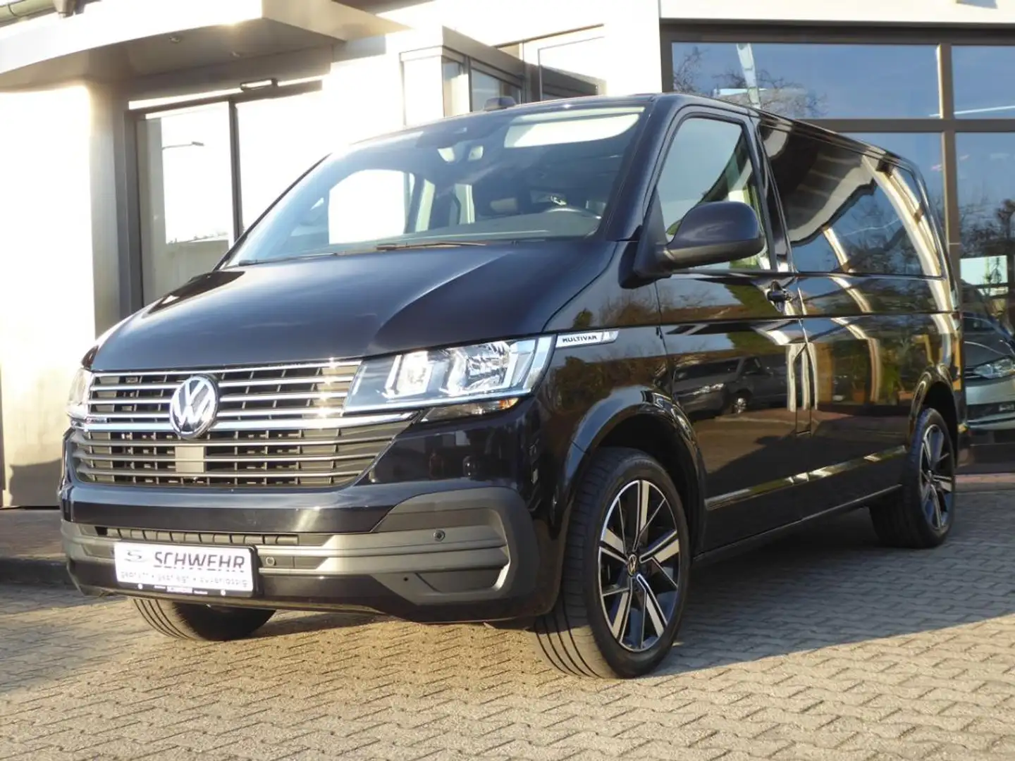 Volkswagen T6.1 Multivan Comfortline Noir - 2