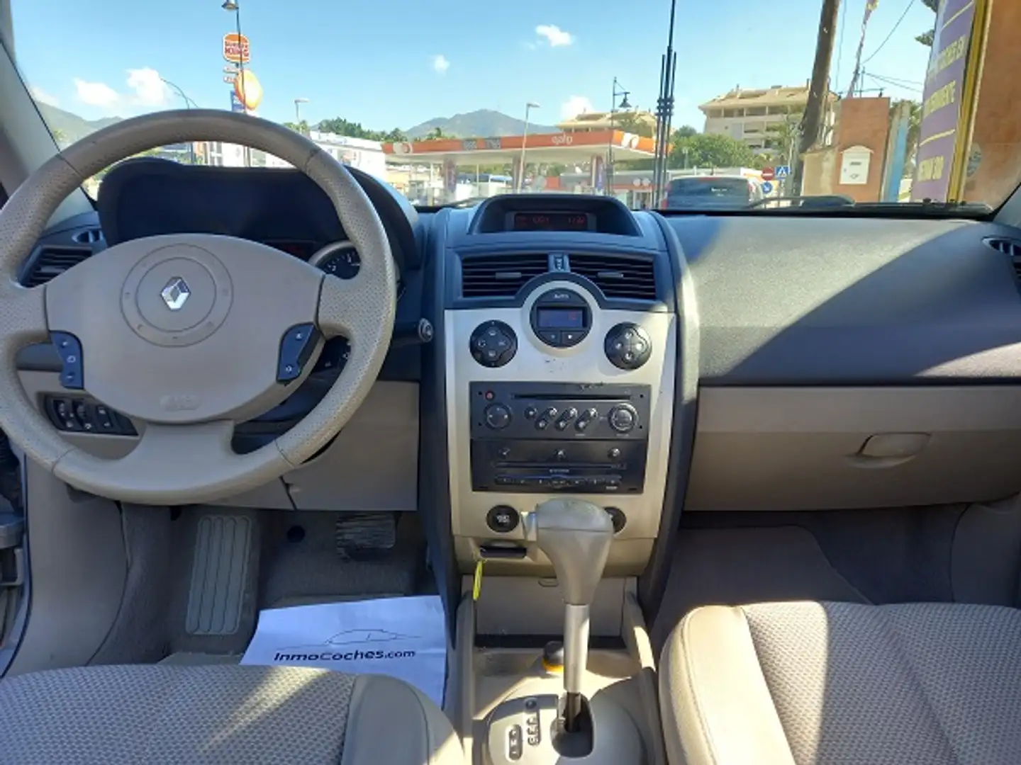 Renault Megane C.C. 1.6 Confort Dynamique Aut. Gris - 2