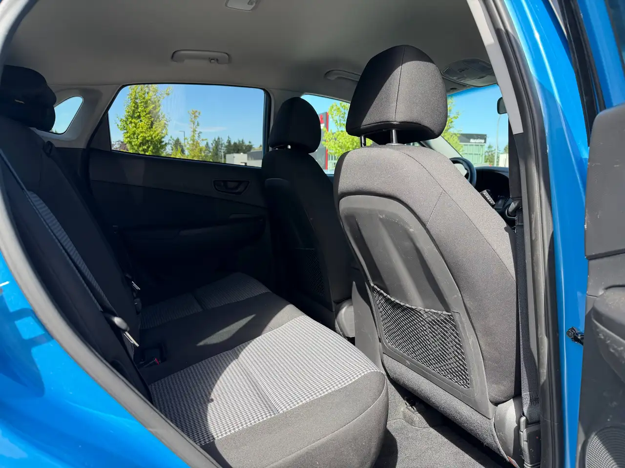 Hyundai KONA снимка Hyundai KONA