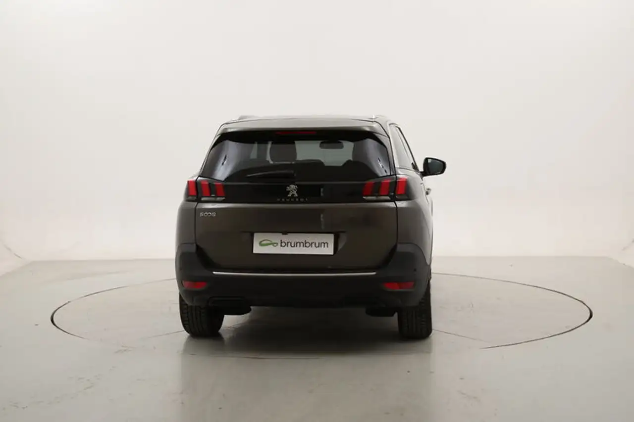Peugeot 5008 Allure EAT8 7 posti 1.5 Diesel 131CV, миниатюра 4
