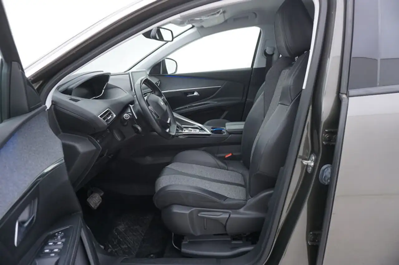 Peugeot 5008 Allure EAT8 7 posti 1.5 Diesel 131CV, миниатюра 10