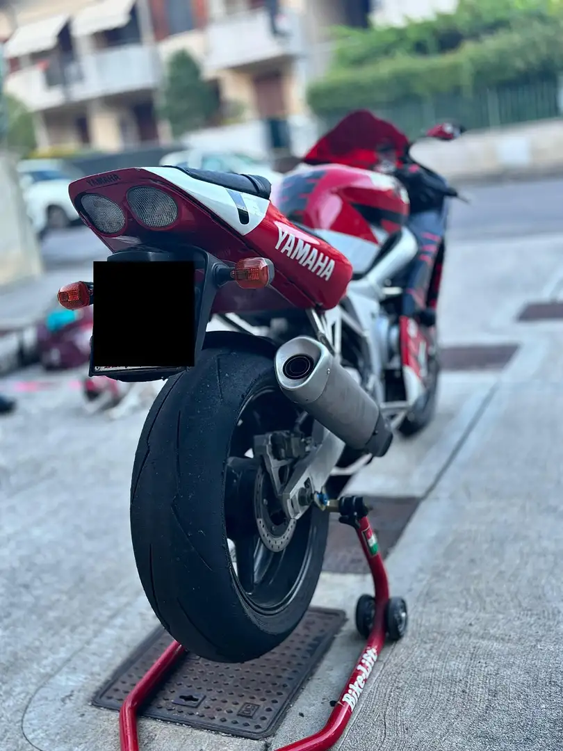 Yamaha YZF-R6 Czerwony - 2
