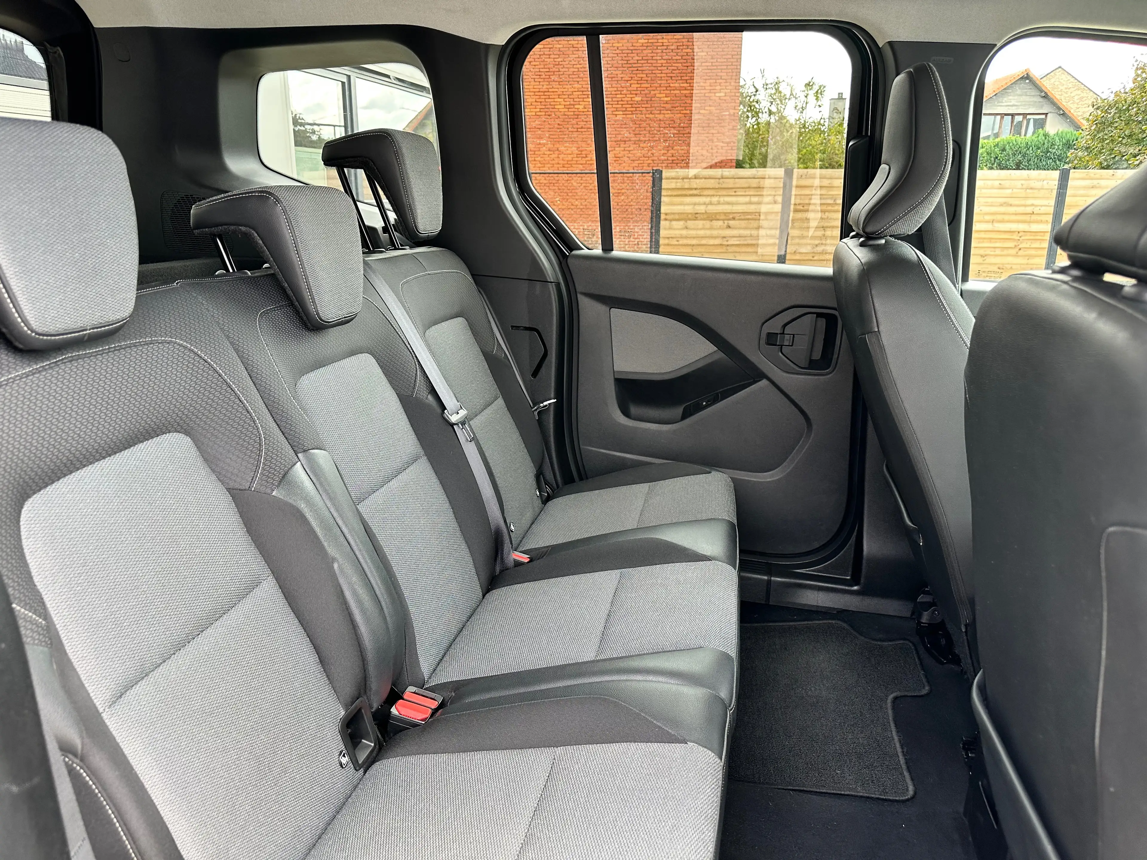 Renault Kangoo Kangoo 1.3 TCe Techno ** 12M Garantie ** — photo 11