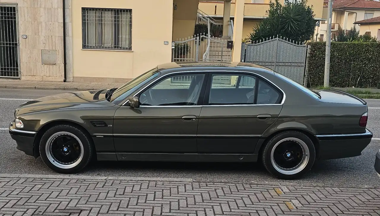 BMW 740 Serie 7 E38 740i Europa, foto 4