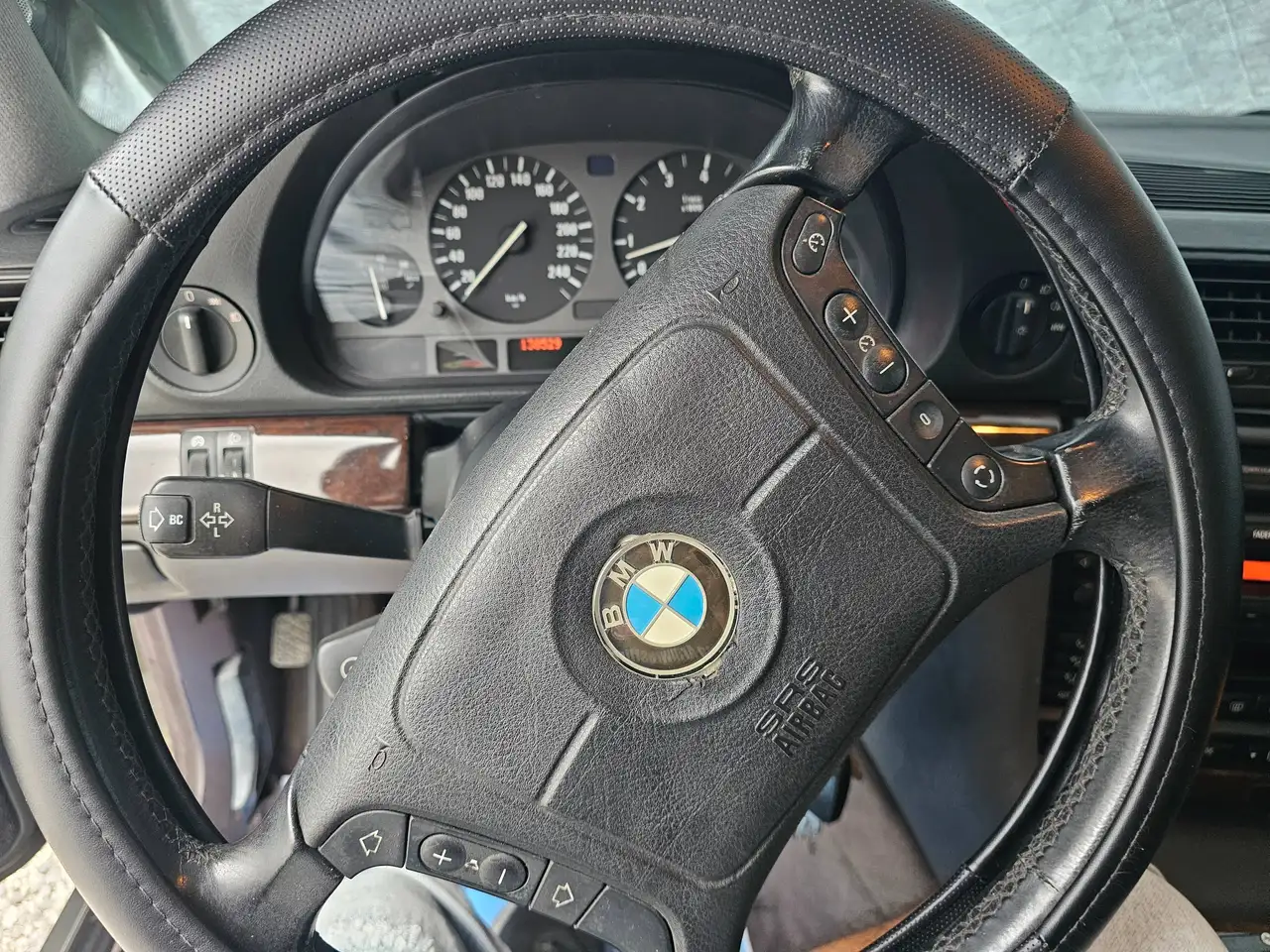 BMW 740 Serie 7 E38 740i Europa, foto 8