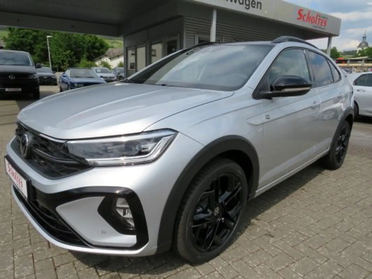 Volkswagen Taigo R-Line 1.0 TSI DSG Silber - 1