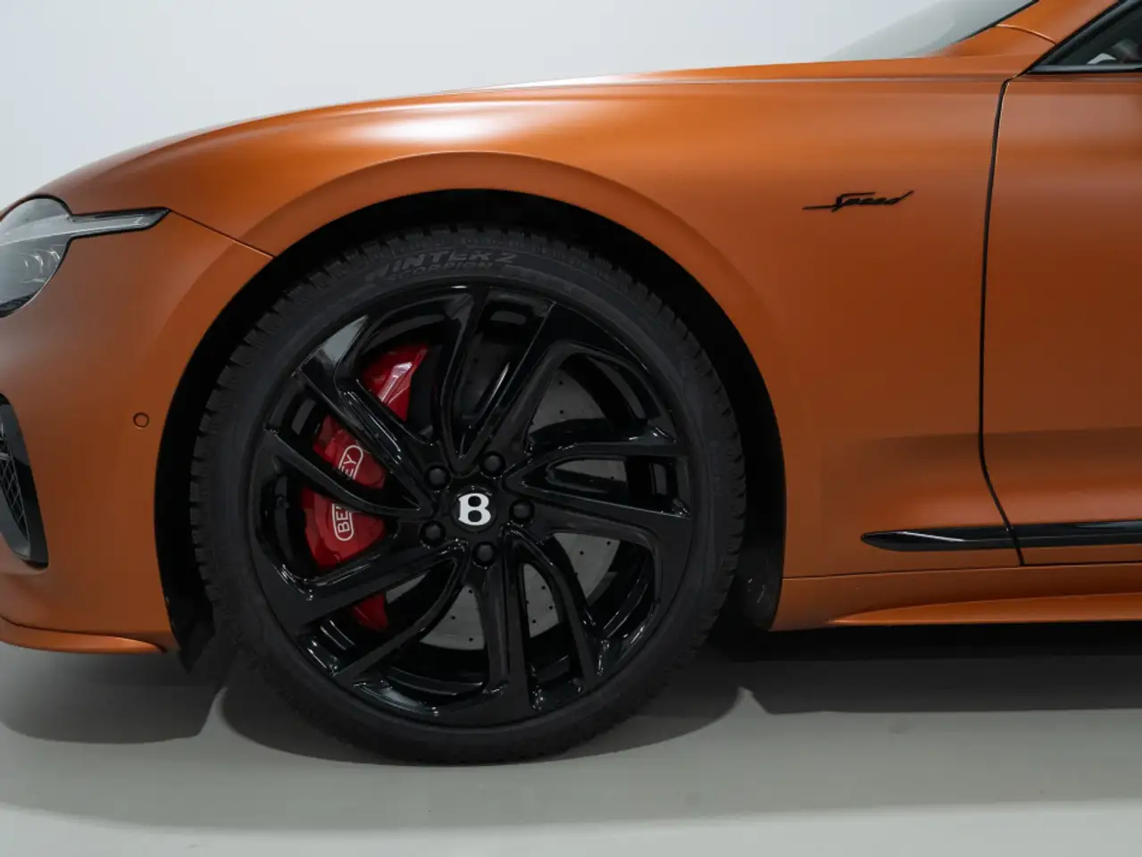 Bentley Continental GT 2025 — фото 10