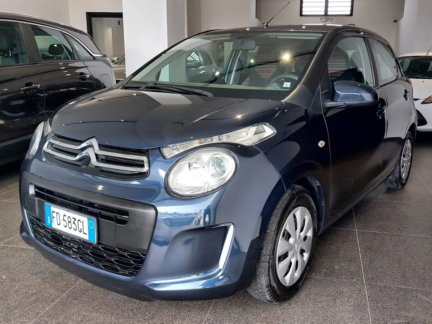 Citroen C1 C1 5p 1.0 vti Shine E6 Blau - 1