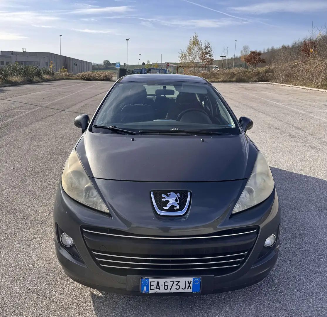 Peugeot 207 5p 1.4 hdi 8v Millesim 200 - 2