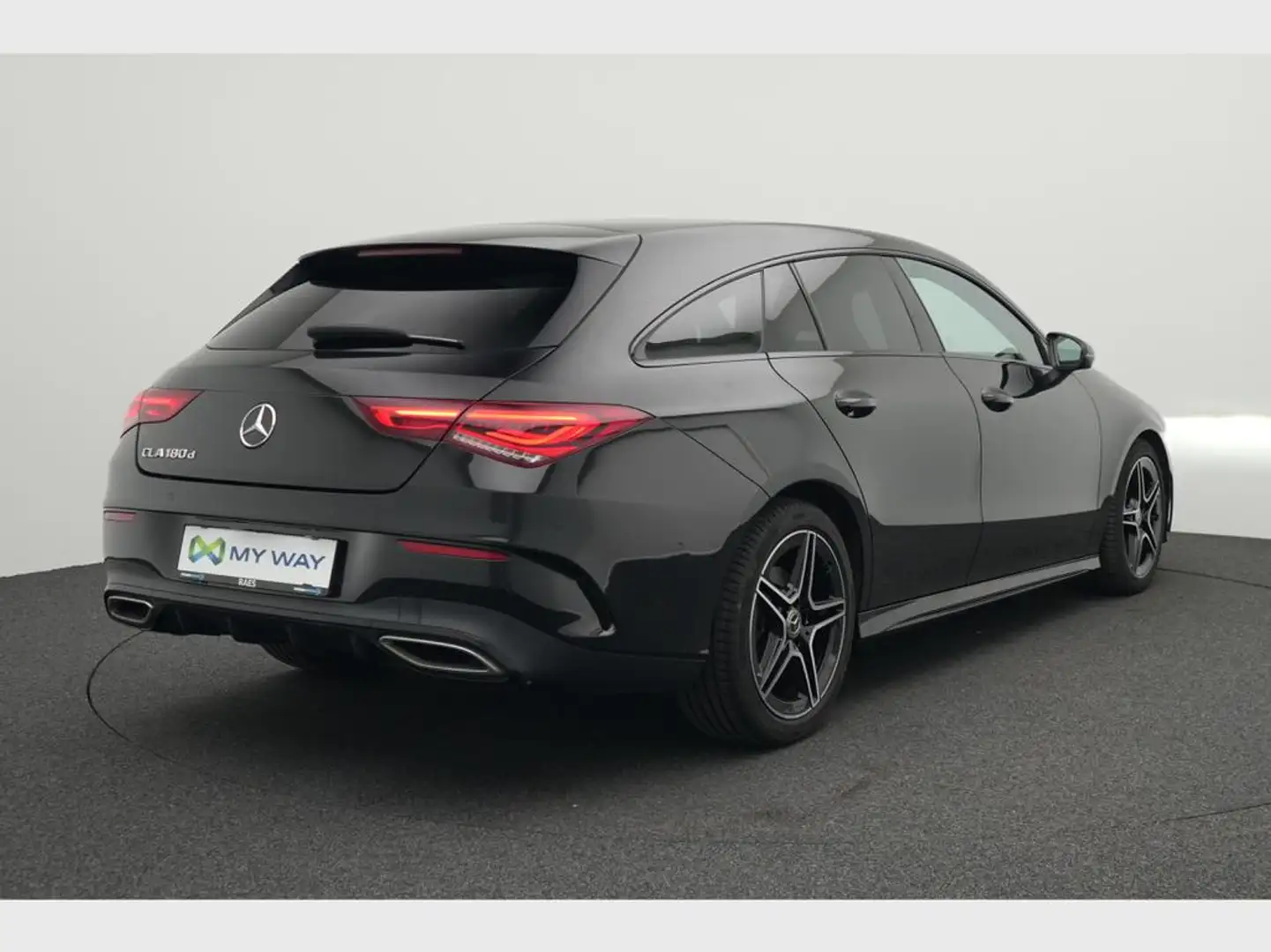 Mercedes-Benz CLA 180 d AMG Line Noir - 2