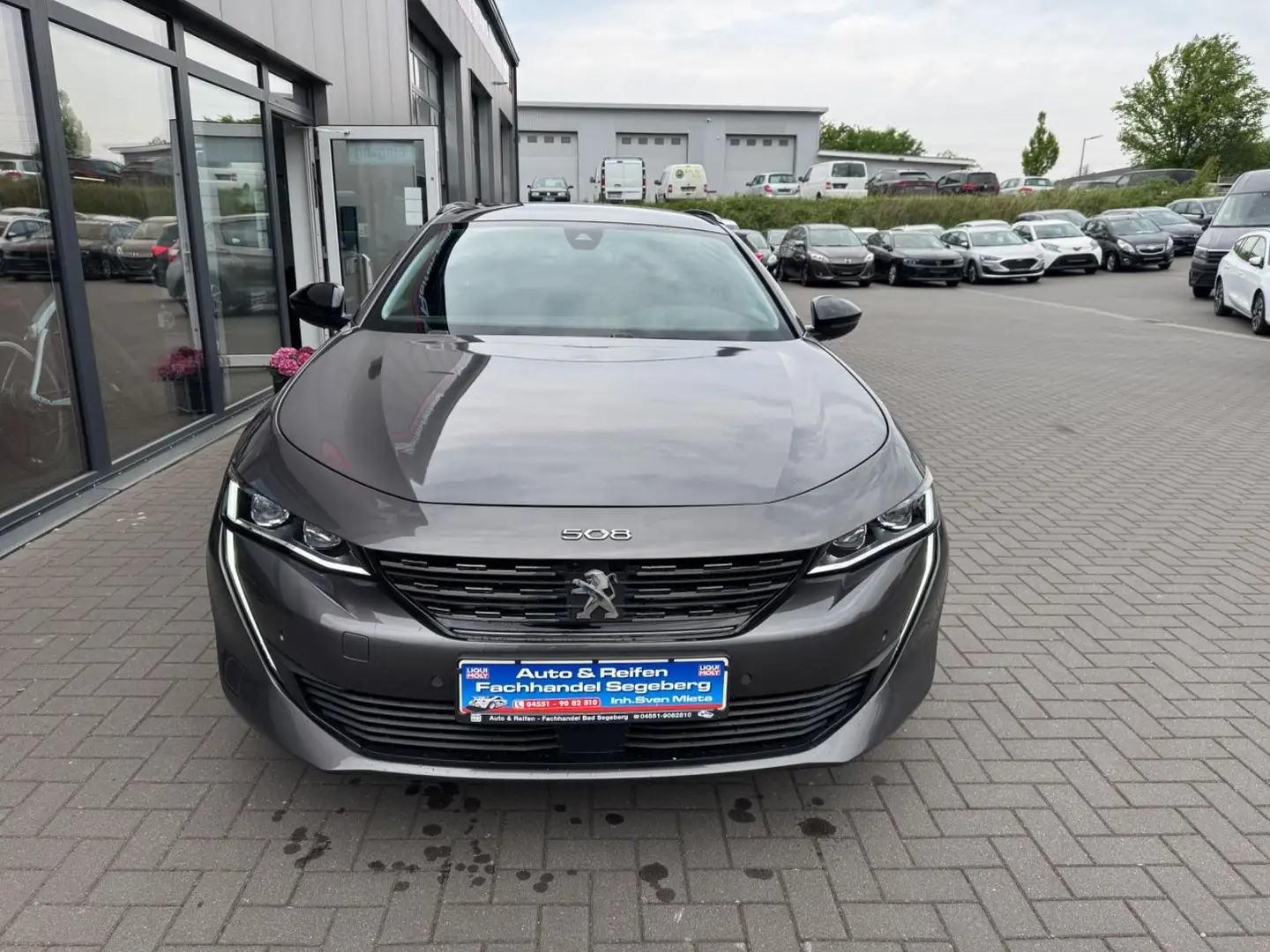 Peugeot 508 SW 1.5HDI Allure Pack AUTOMATIK*LED*NAVI*ACC Gris - 2