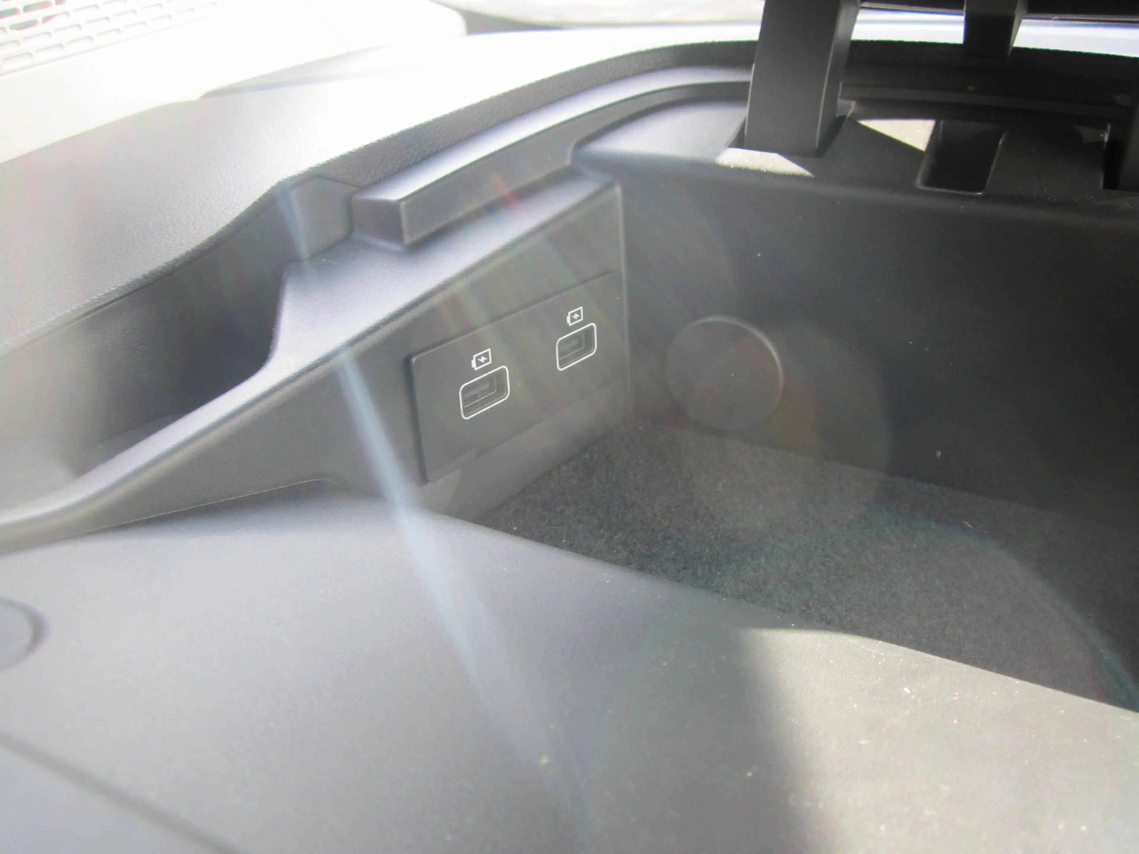 Renault Kangoo Rapid Advance dci 75 Klima — photo 15