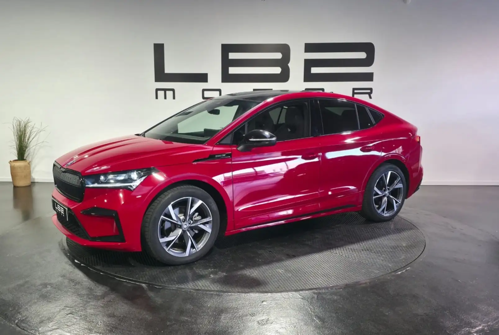 Skoda Enyaq 80 150kW Rojo - 2