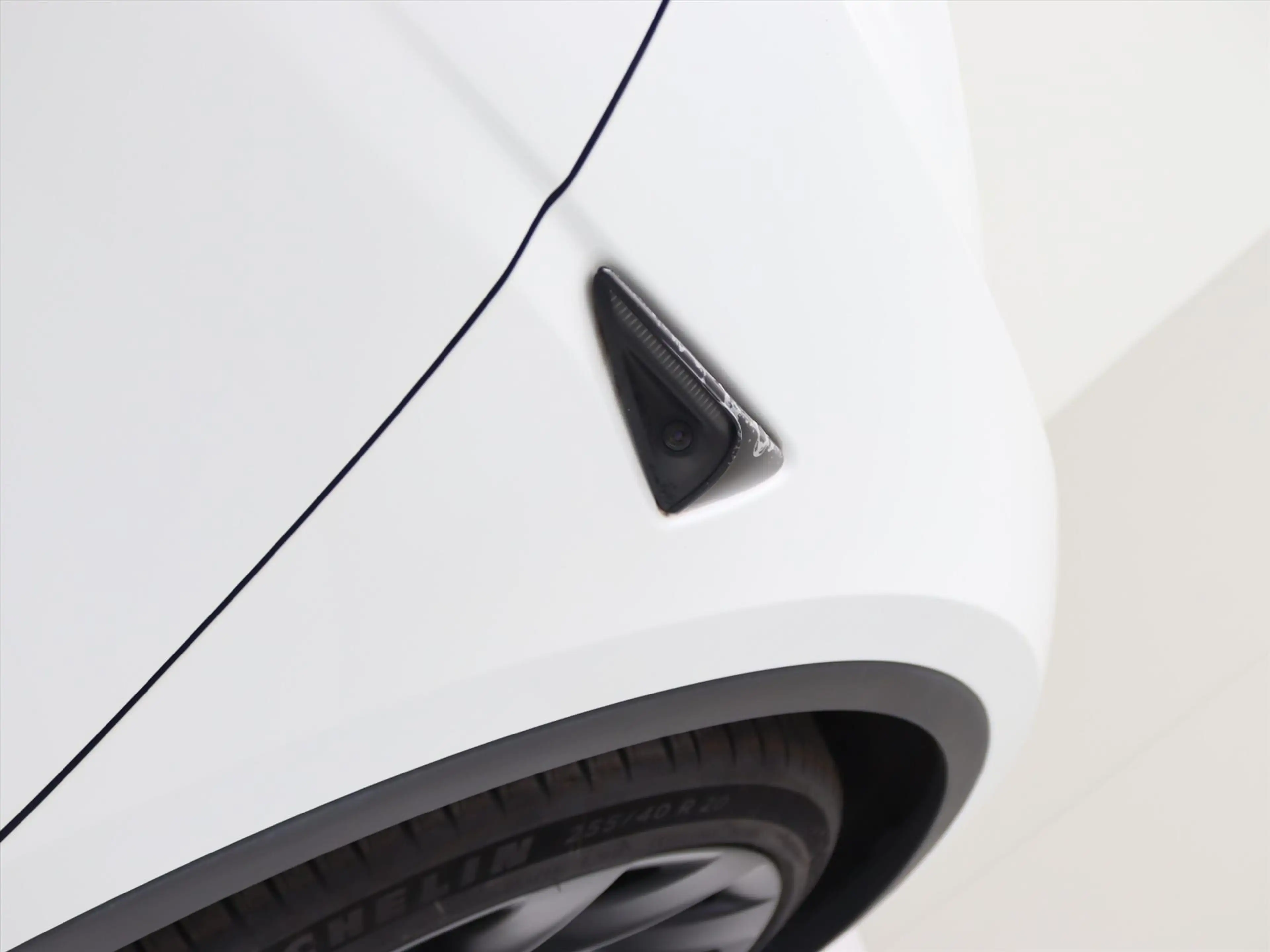Tesla Model Y Long Range AWD 75kWh 351pk 95% SoH [ AMD RYZEN+AUT — photo 25
