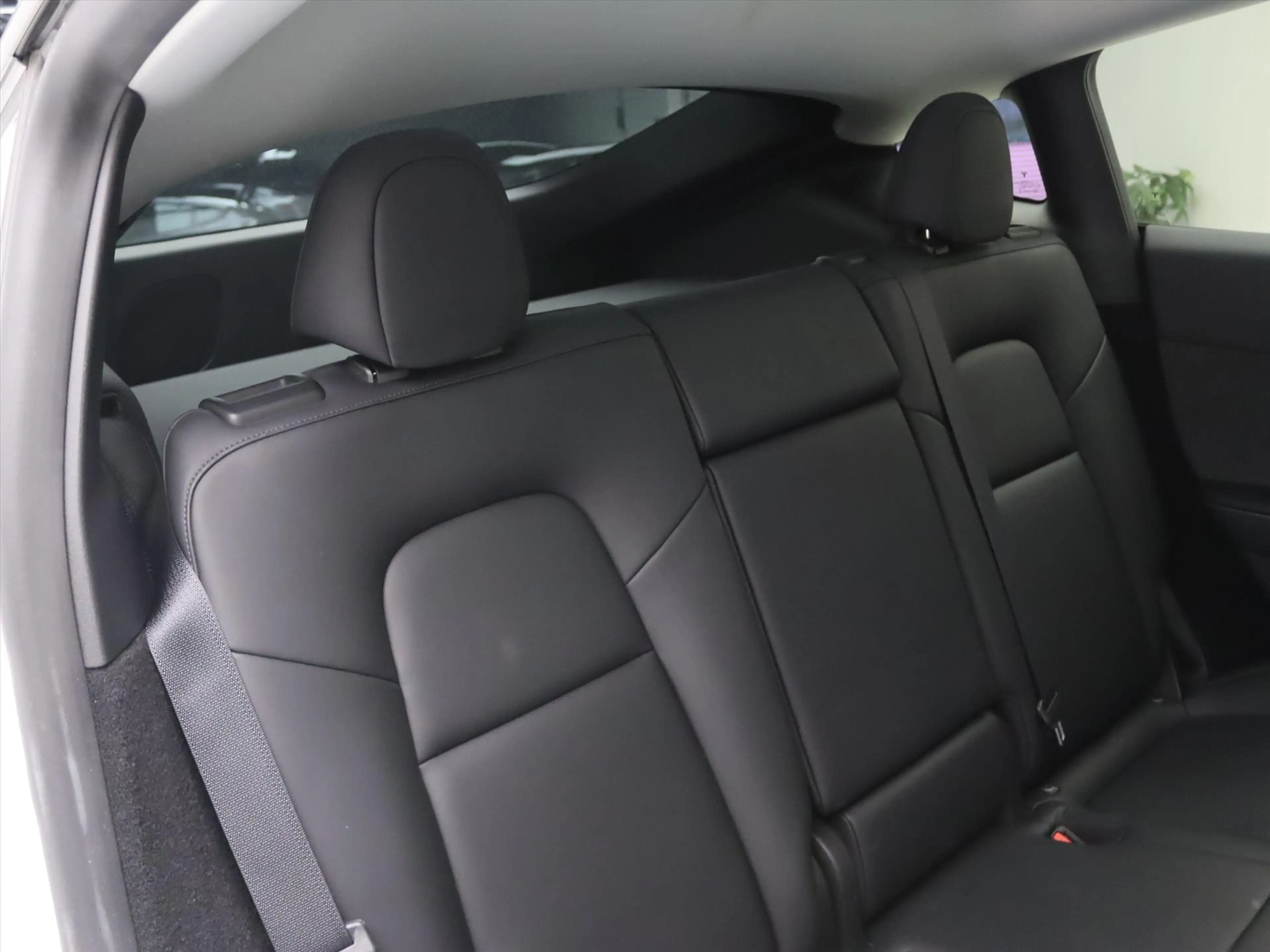 Tesla Model Y Long Range AWD 75kWh 351pk 95% SoH [ AMD RYZEN+AUT — photo 13