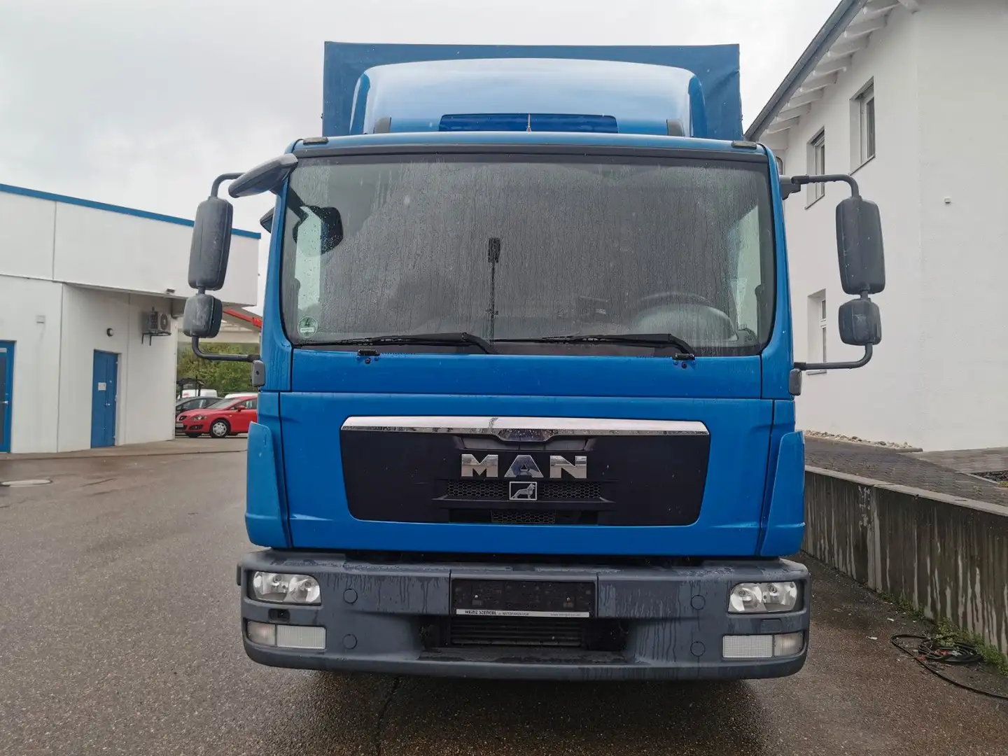MAN 8.150 Blau - 1