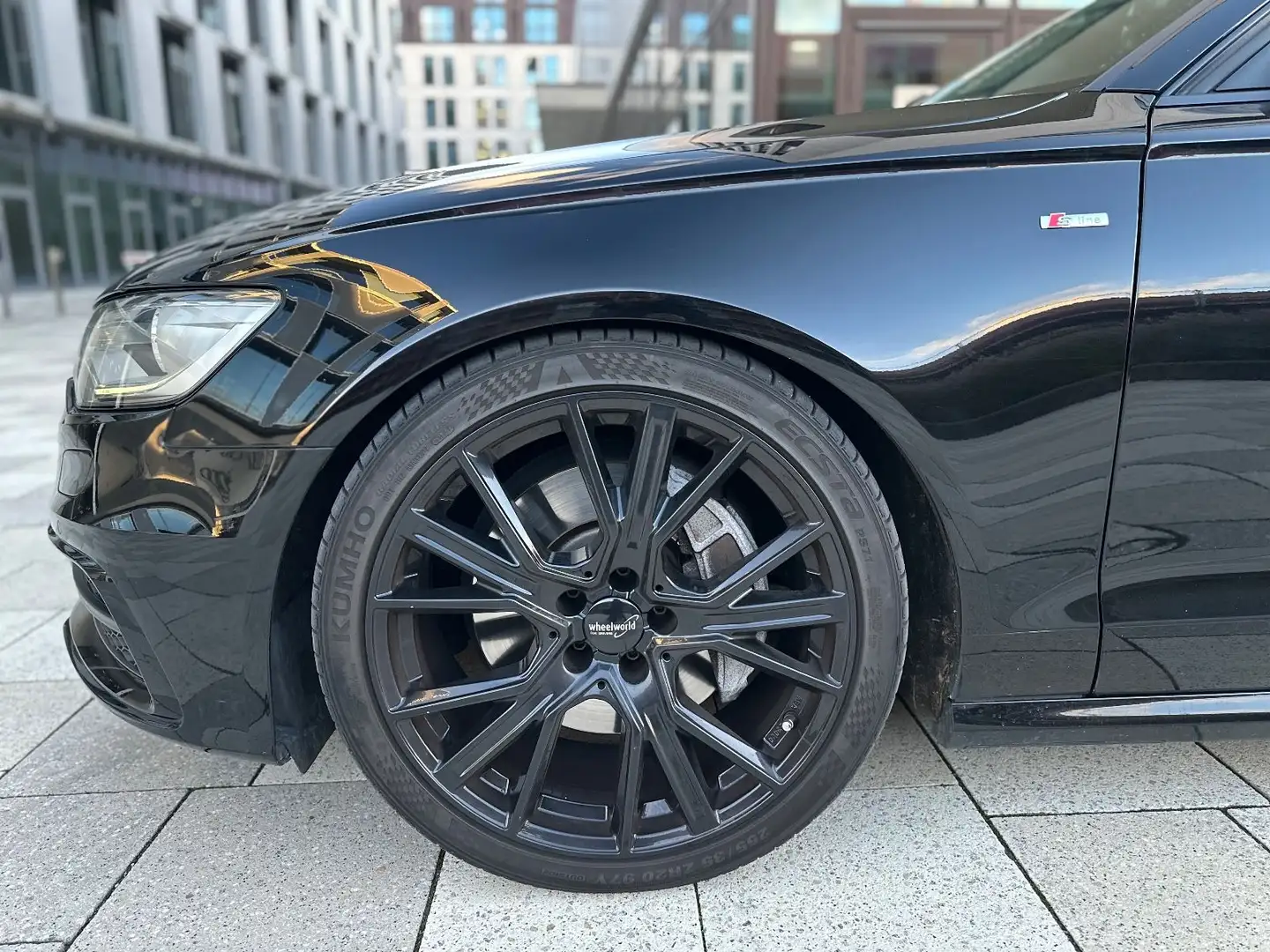 Audi A6 3.0 TFSI quattro S line Schwarz - 2