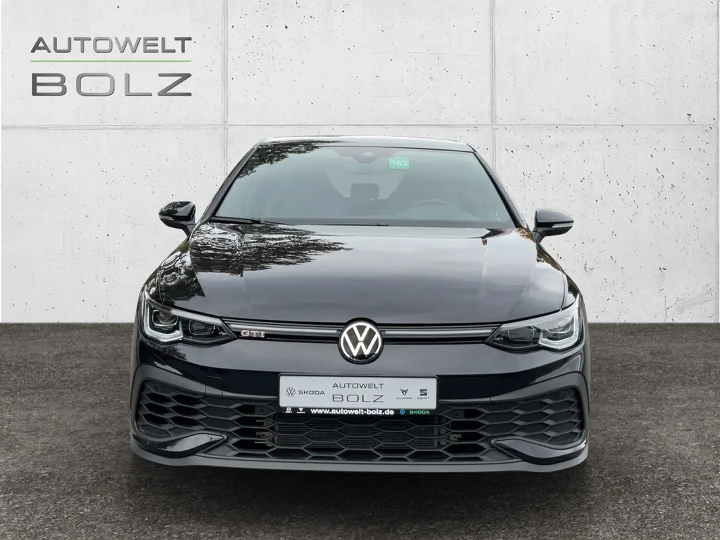 Volkswagen Golf VIII Clubsport 2.0 TSI Pano Navi Kamera Dig Schwarz - 2