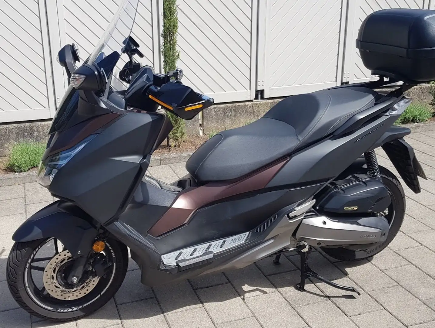Honda Forza 125 NSS125AD Brown - 1
