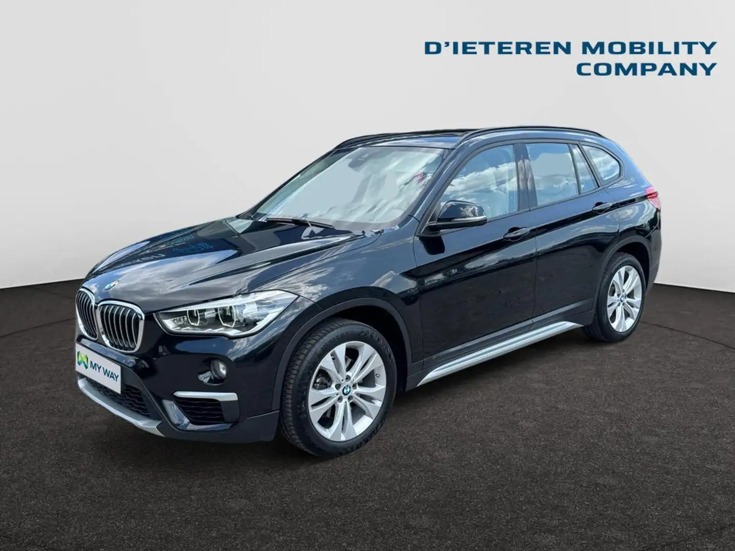 BMW X1 sDrive18 1.5iA 136 PK Steptronic / Leder / Cruise  Grau - 1