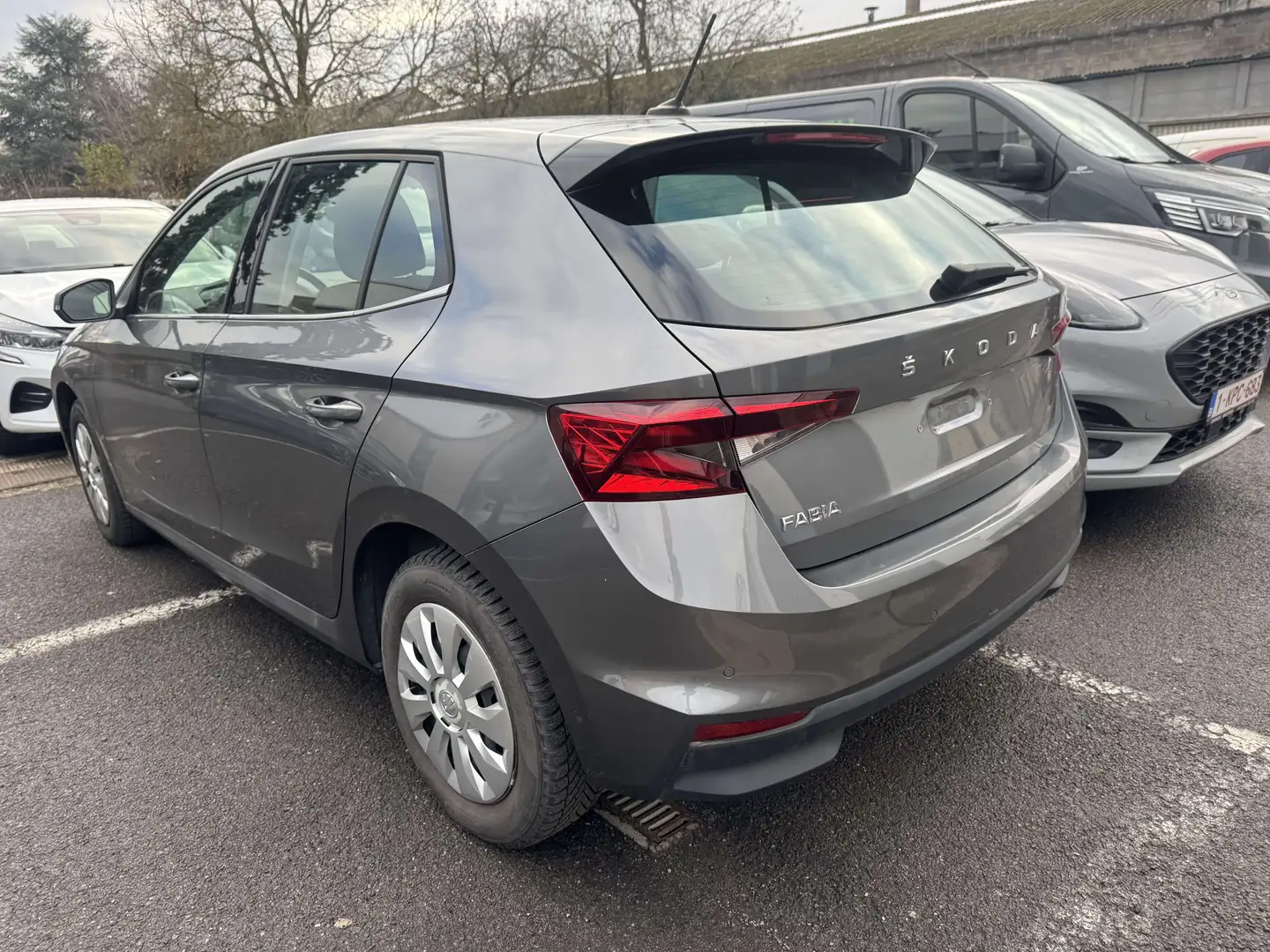 Skoda Fabia Fabia 1.0 TSI Clever Gris - 2