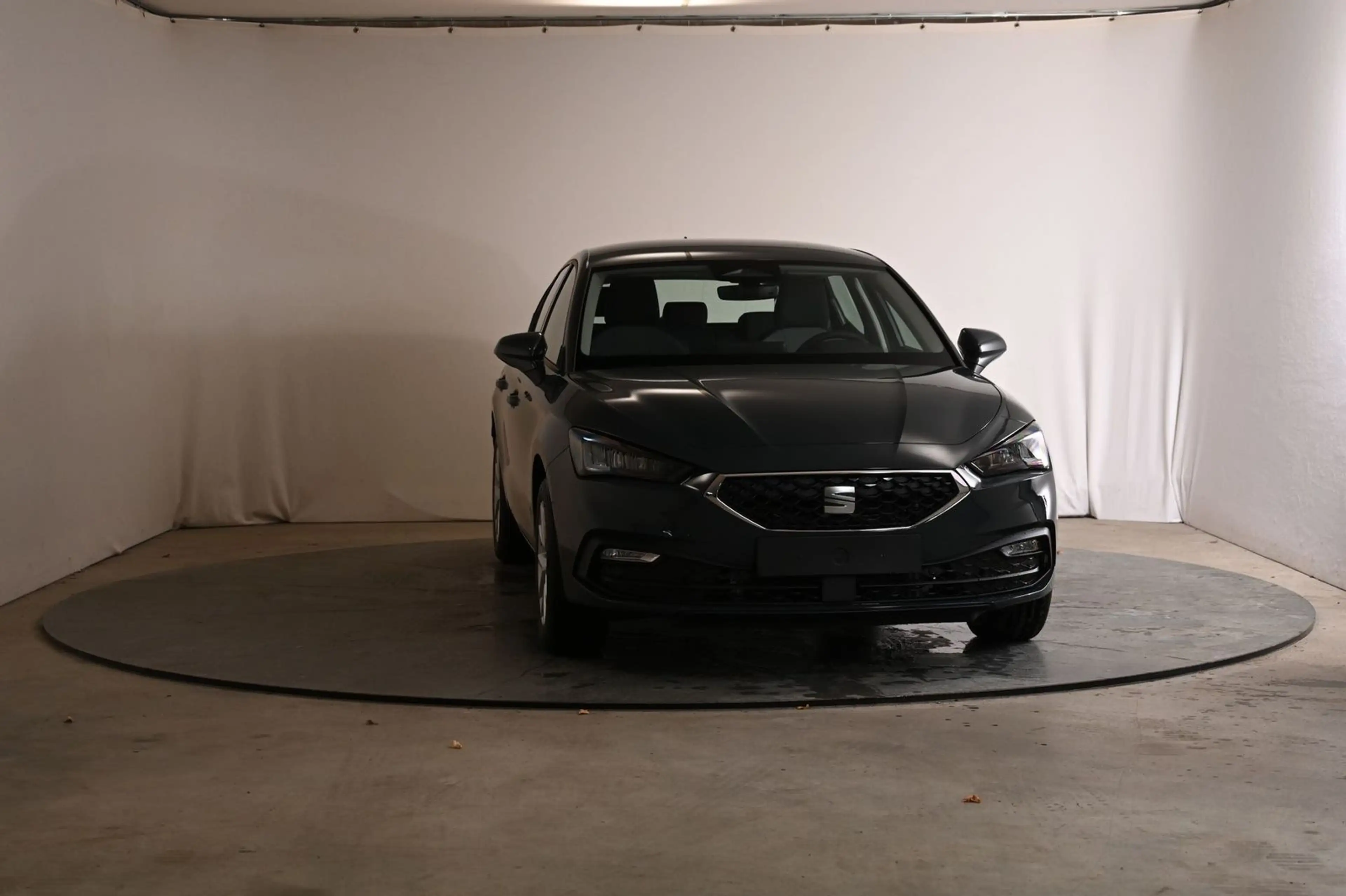 SEAT Leon Entry RFK|LED|Carplay|Klima|PDC|SHZ — photo 8