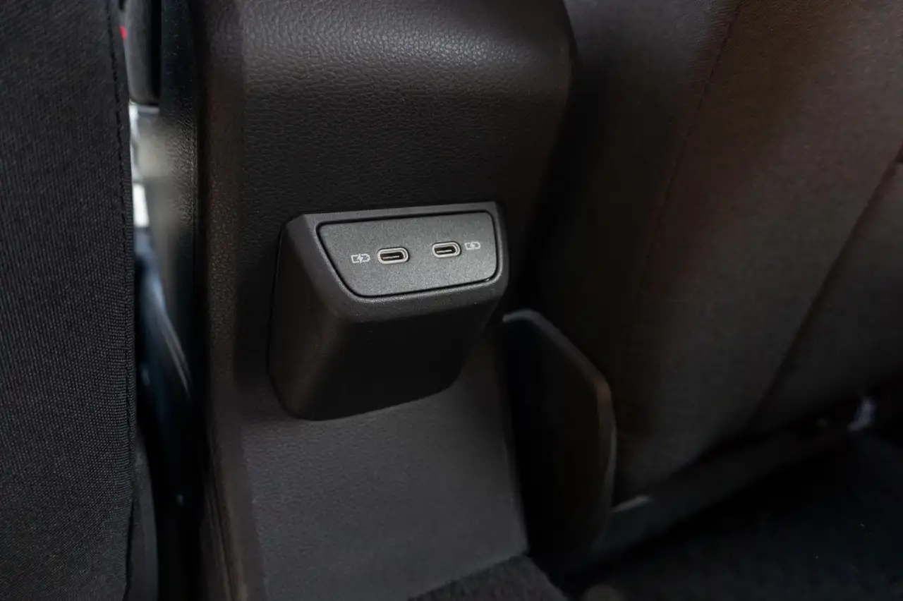 Volkswagen Polo 1.0 TSI Style|KeyLess|CarPlay|Camera|Full Option 17