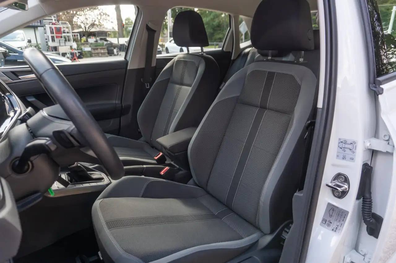 Volkswagen Polo 1.0 TSI Style|KeyLess|CarPlay|Camera|Full Option 9