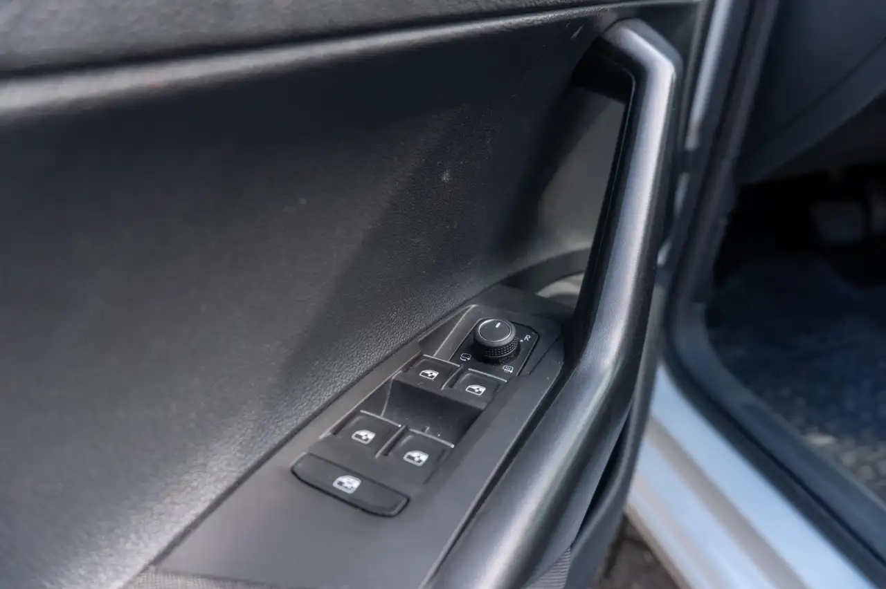 Volkswagen Polo 1.0 TSI Style|KeyLess|CarPlay|Camera|Full Option 19