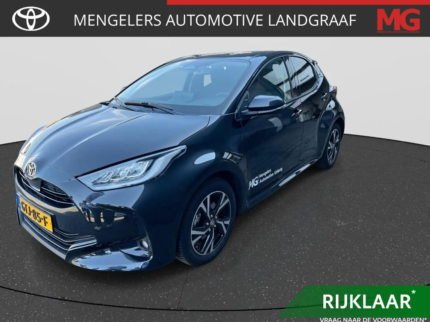 Toyota Yaris 1.5 Hybrid 115 Business Plus | Rijklaar | Zwart - 1