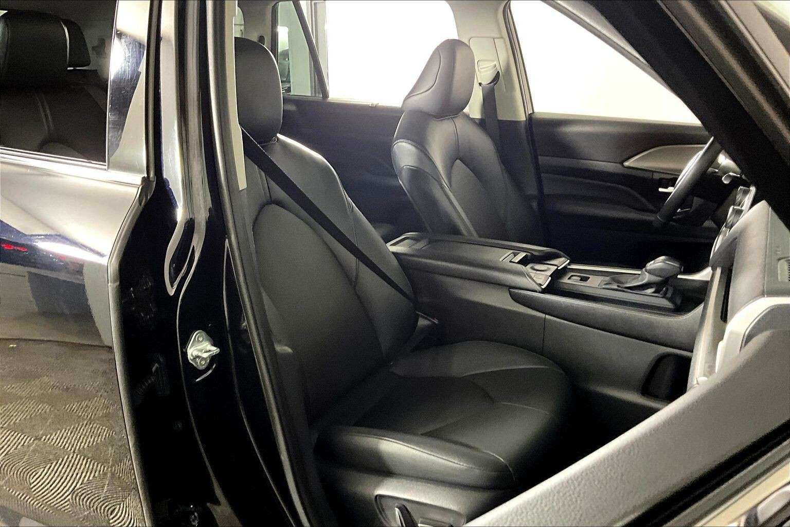 used 2024 Toyota Grand Highlander car, priced at $47,498