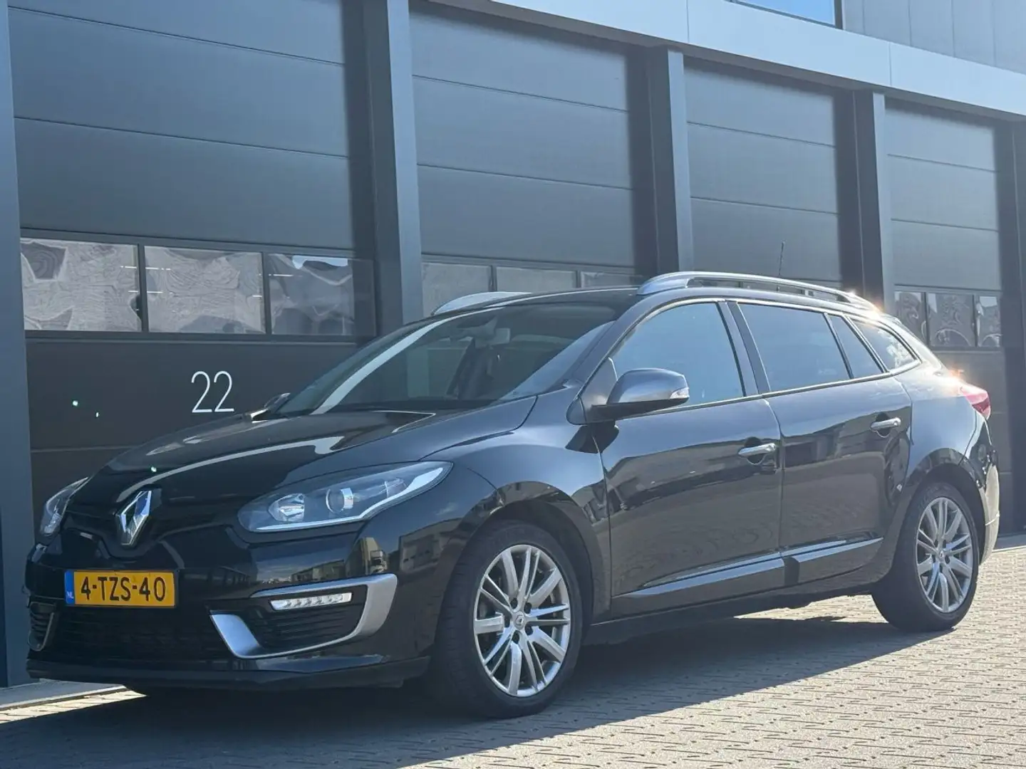 Renault Megane 1.5 DCI GT-Line Zwart - 1