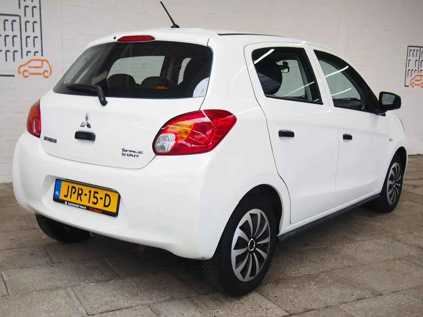 Mitsubishi Space Star 1.0 Inform Airco (APK:Nieuw) Incl.Garantie Wit - 2