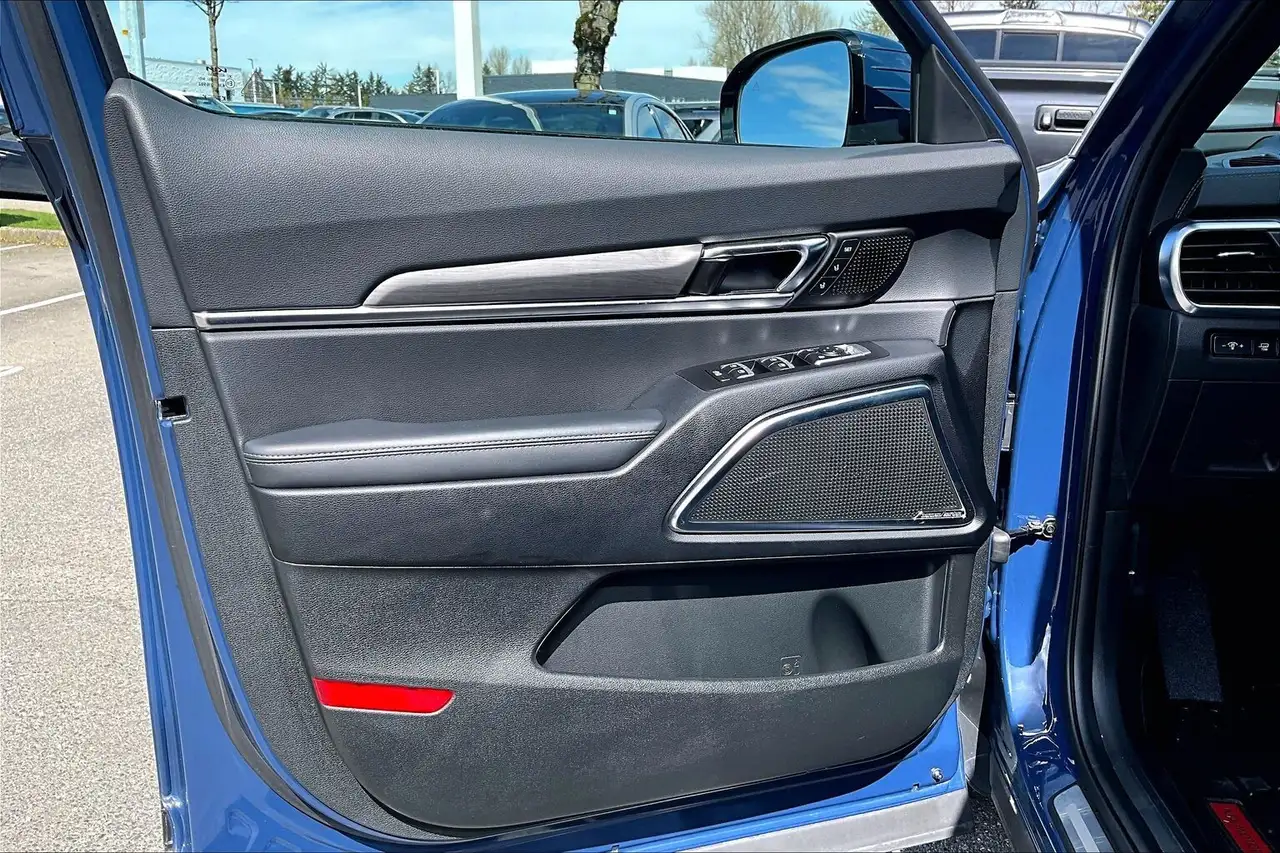 Kia Telluride снимка Kia Telluride