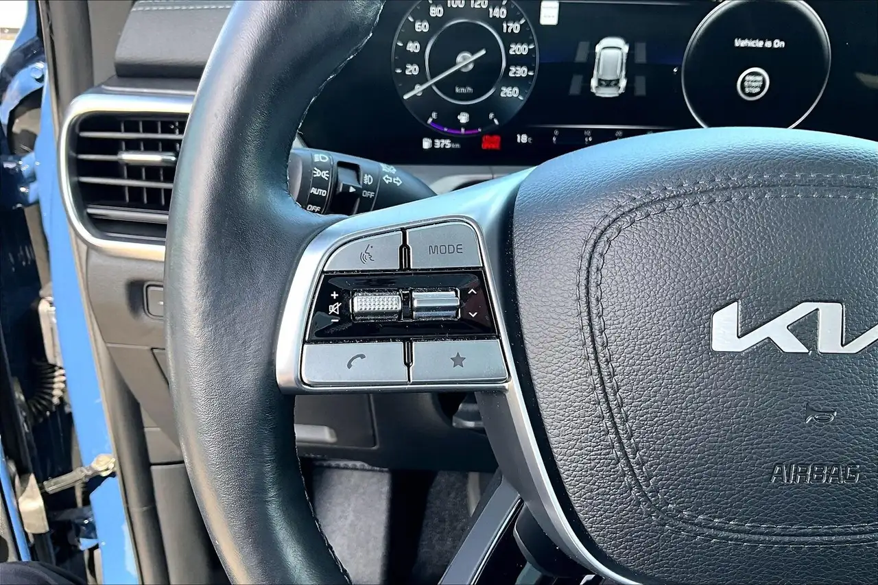Kia Telluride снимка Kia Telluride