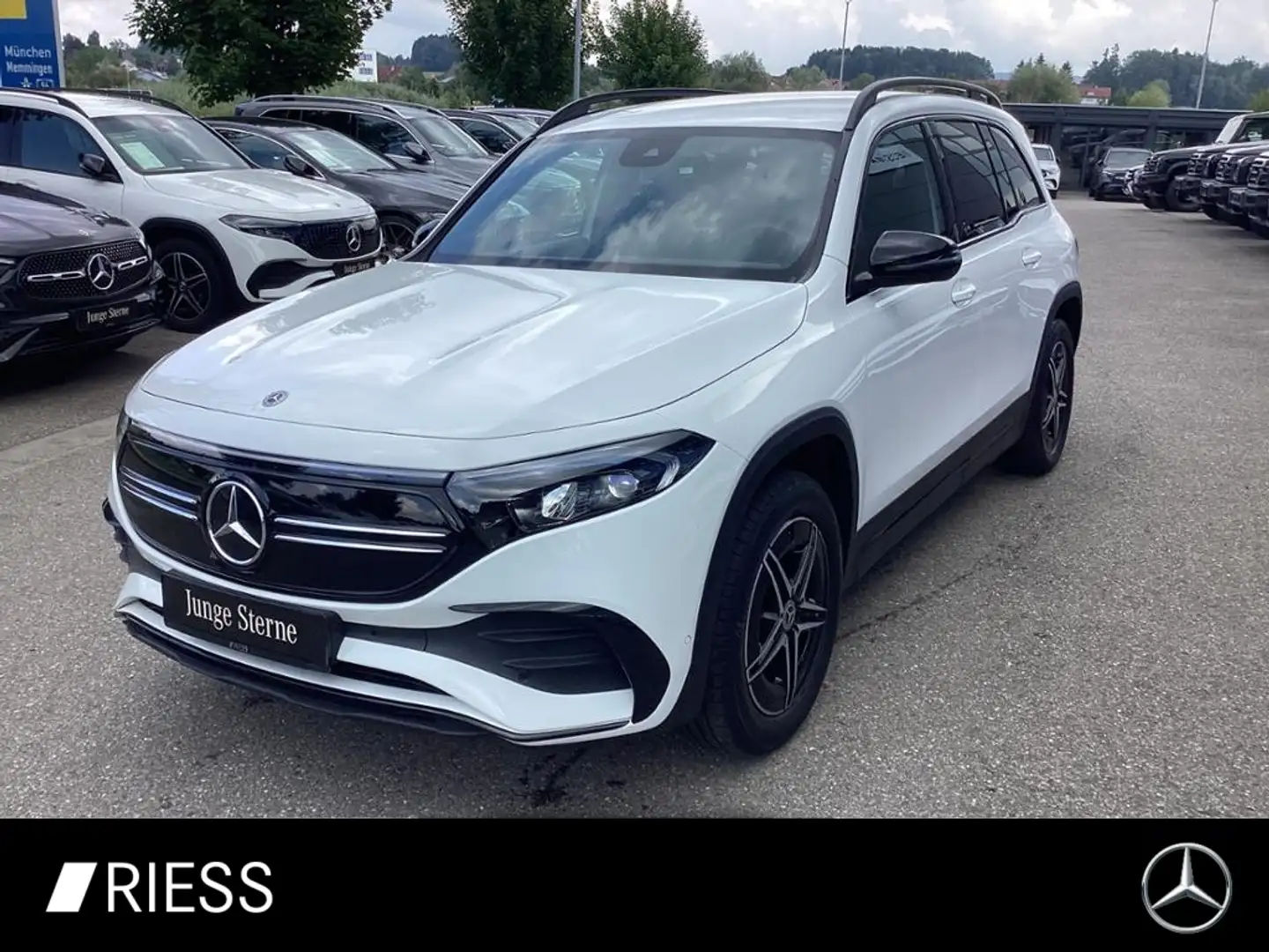 Mercedes-Benz EQB 300 4M AMG+Night+Kamera+PTS+Navi+LED+Spiegel Bianco - 1