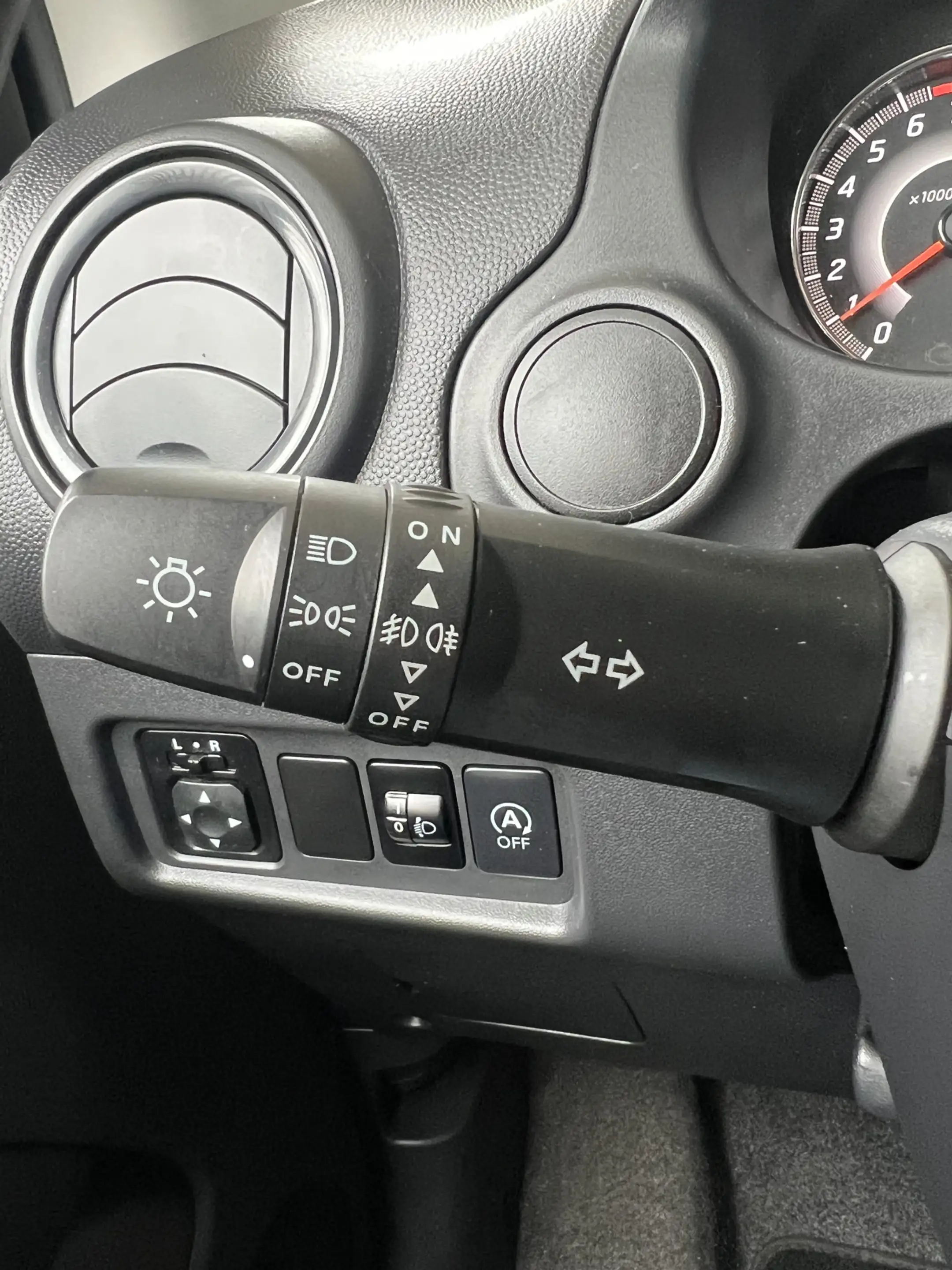 Mitsubishi Space Star 1.0 Cool+ 5 Deurs | AUTOMAAT | AIRCO — photo 21