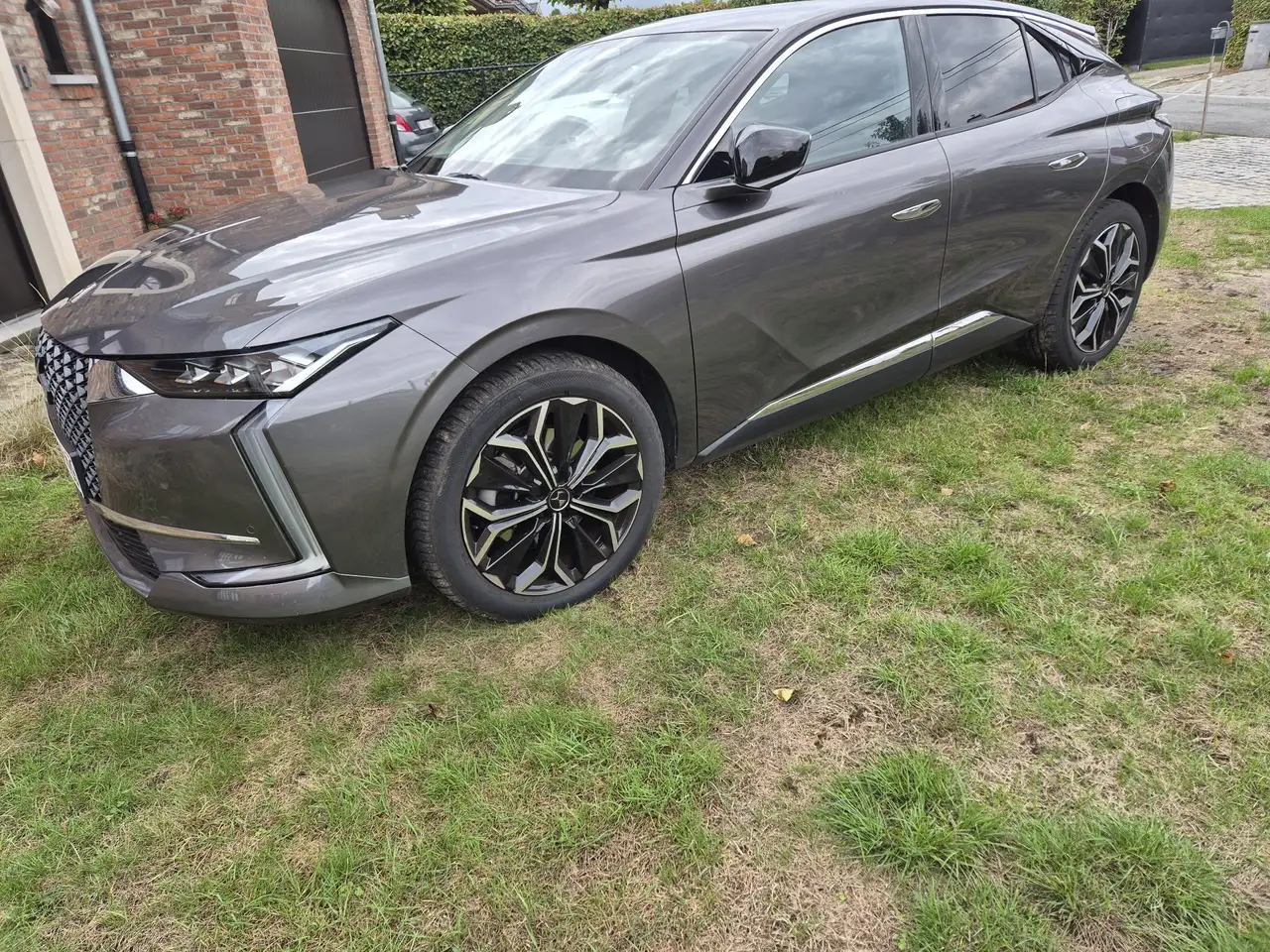 DS Automobiles DS 4