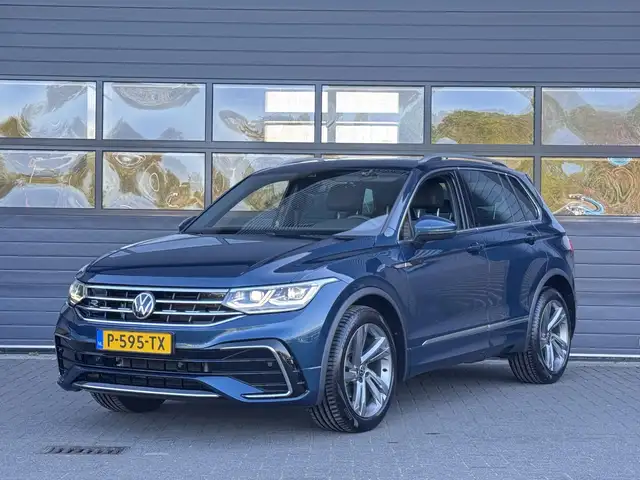 Volkswagen Tiguan 1.5 TSI R-LINE BUSINESS+ I AUTOMAAT I TREKHAAK I P