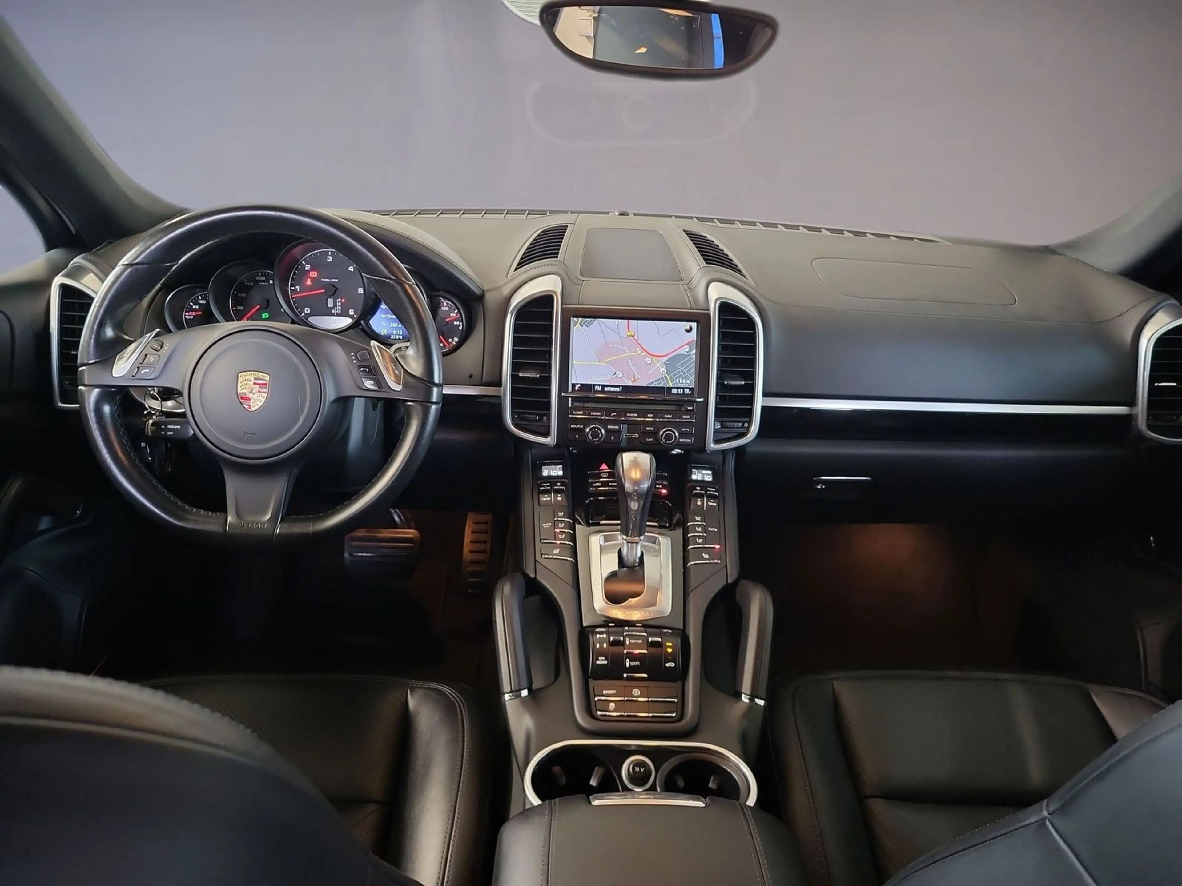 Porsche Cayenne 3.0d*8xBEREIFT*LEDER*LUFT*XENON — photo 10