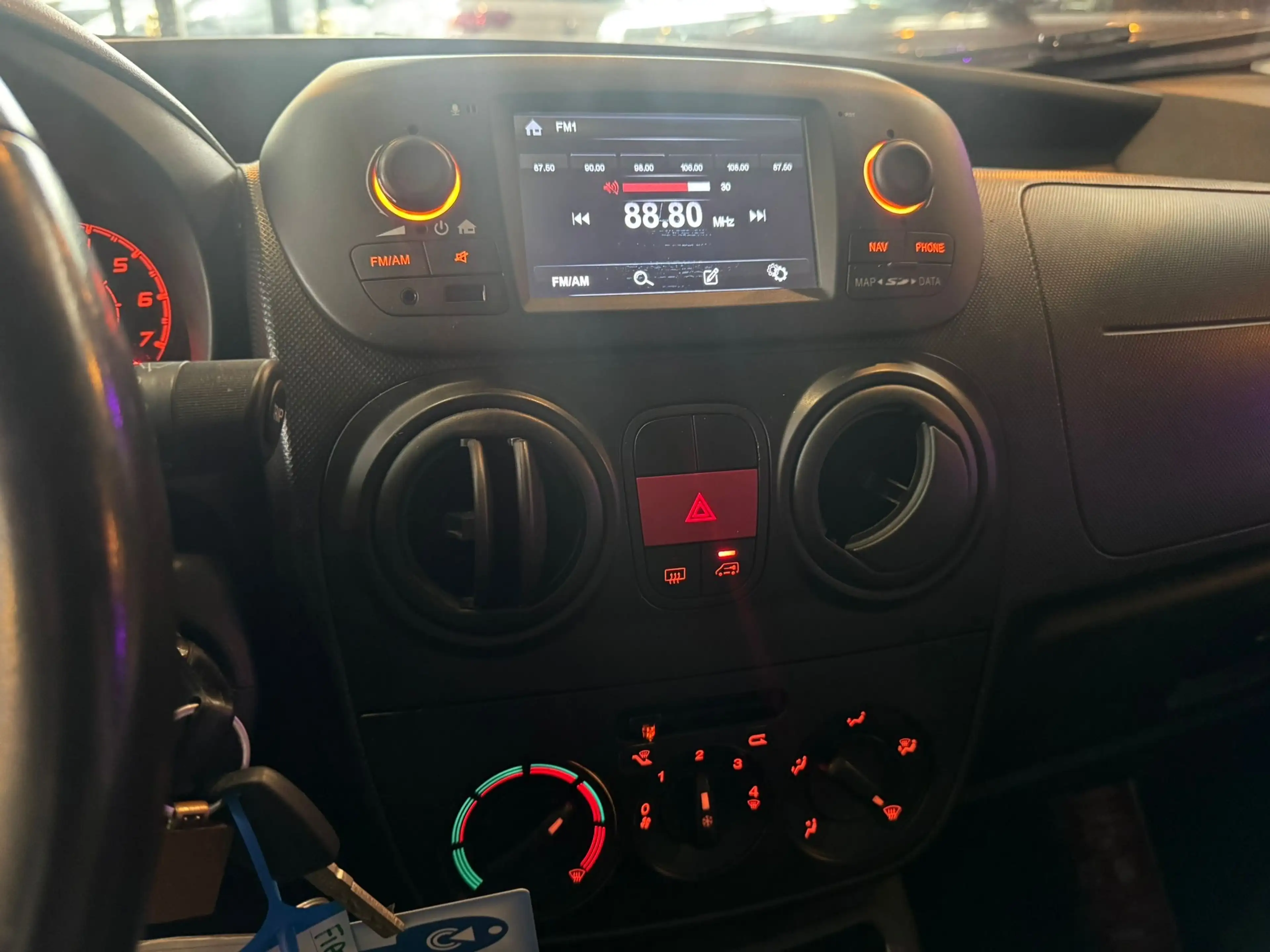 Fiat Fiorino 1.3 Multijet Adventure — photo 10