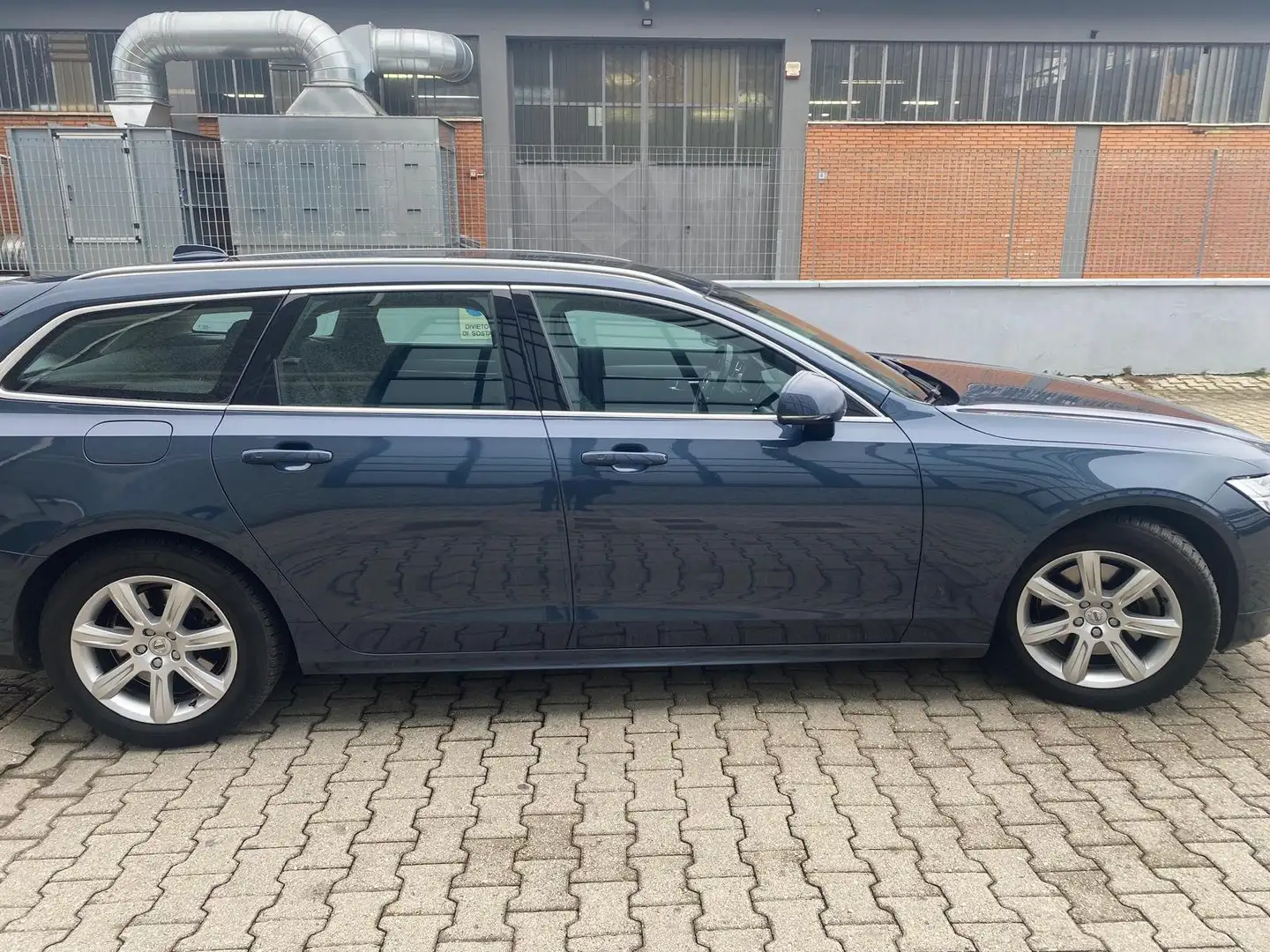 Volvo V90 V90 2016 2.0 d4 Business Plus geartronic my19 Blu/Azzurro - 1
