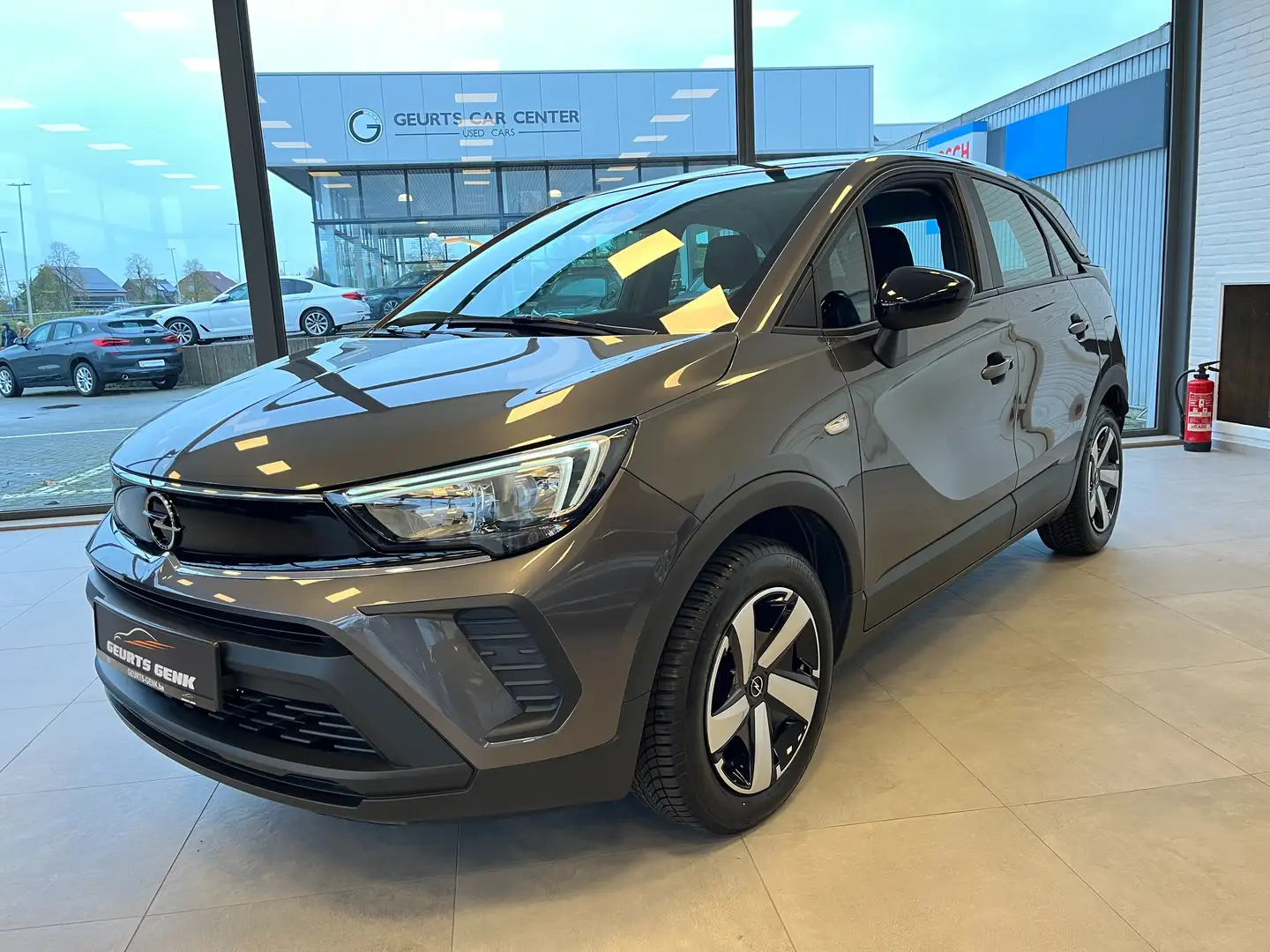 Opel Crossland 1.2 Carplay -airco -camera -verwarmde zetels Gris - 1