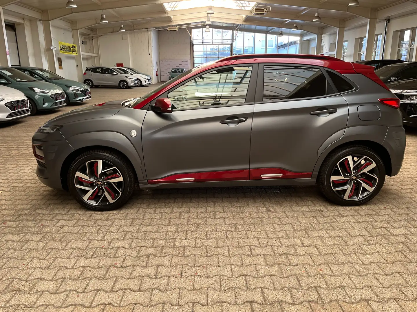 Hyundai KONA Iron Man Edition 2WD (Im Kundenauftrag) Gris - 2