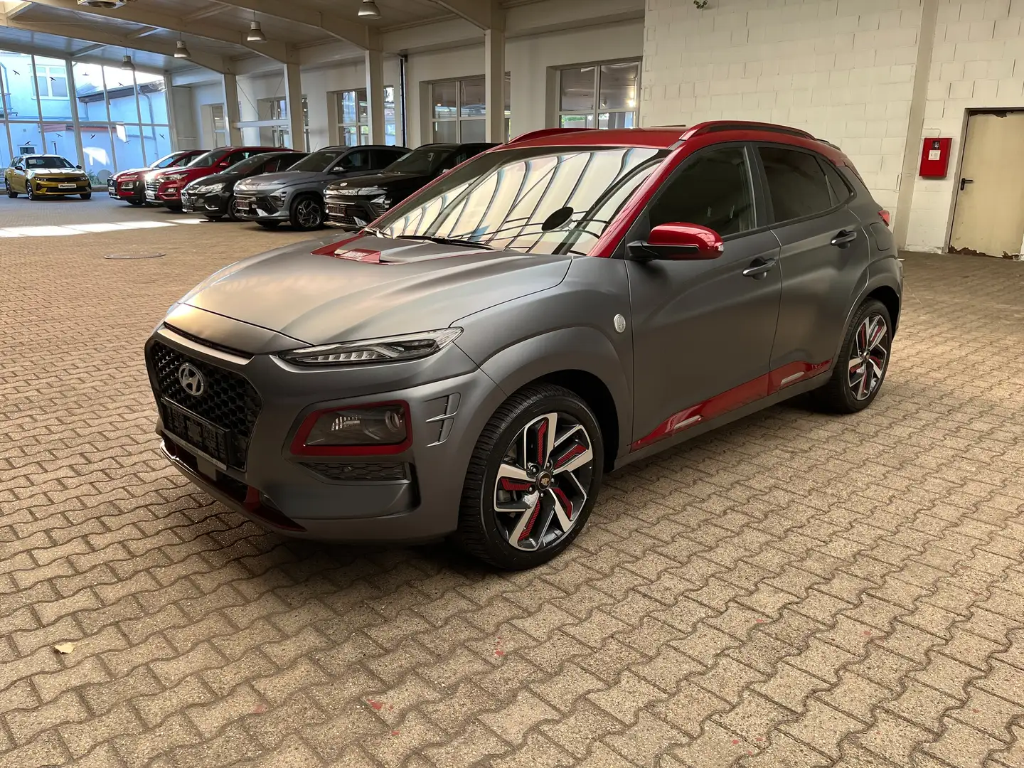 Hyundai KONA Iron Man Edition 2WD (Im Kundenauftrag) Gris - 1
