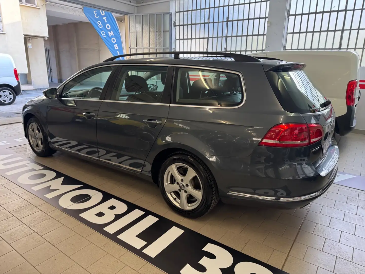 Volkswagen Passat Var. 2.0 TDI Comfortline BM.Tech. Gri - 1