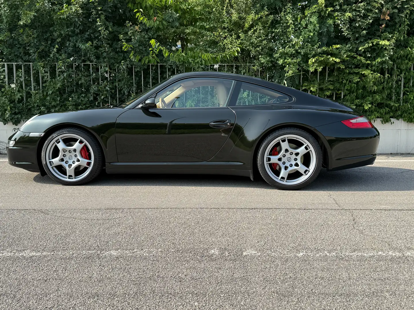 Porsche 911 UNICORN 911 Carrera 997 Coupe 3.8 Carrera 4S Zielony - 1