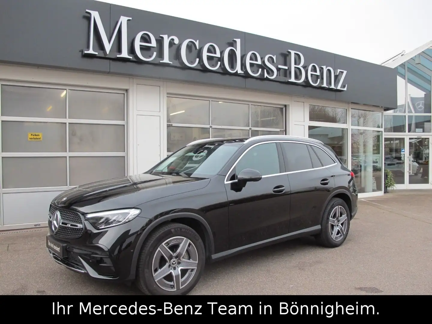 Mercedes-Benz GLC 200 4M Edition AMG / 360° / AHV Schwarz - 1